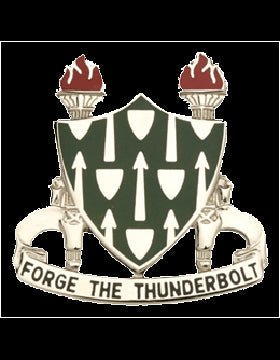 US Army Armor School Unit Crest Forge The Thunderbolt Motto - Saunders Military Insignia