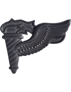 Army Pathfinder badge in black metal