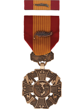 Vietnam Gallantry Cross Medal in a 3 Piece Medal Box Set