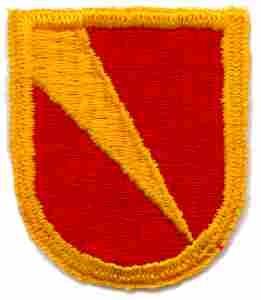 3rd Air Defense Artillery Airborne 1st Battalion Flash Flash - Saunders Military Insignia