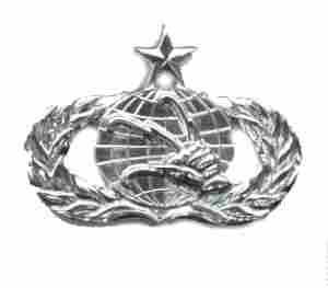 Air Force Senior Communications Electronics Maintenance Badge