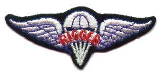 Airborne Para Rigger Badge in cloth