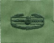Army Combat Action Badge in Subdued sew on cloth.