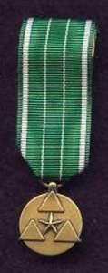 ARMY COMMANDERS AWARD FOR CIVILIAN SERVICE Miniature Medal - Saunders Military Insignia