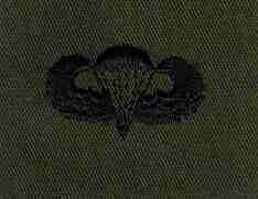 Army Parachutist Basic badge in OD Green Subdued - Saunders Military Insignia
