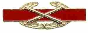 Combat Field Artillery Badge in Enamel Metal