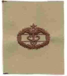 Combat Medic 2nd Award Badge, Cloth, Desert subdued