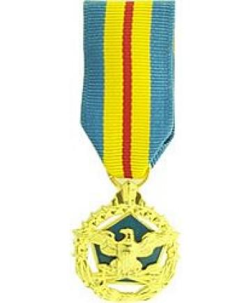 Defense Distinguish Service Miniature Medal - Saunders Military Insignia