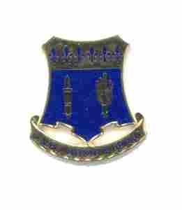 US Army 109th Infantry Regiment Unit Crest - Saunders Military Insignia