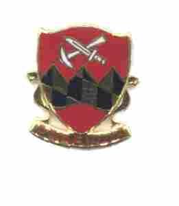 US Army 121st Engineer Battalion Unit Crest - Saunders Military Insignia