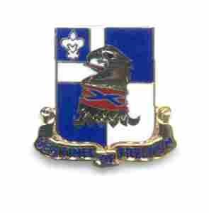 US Army 122nd Infantry Regiment Unit Crest - Saunders Military Insignia