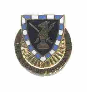 US Army 242nd Military Intelligence Battalion 542nd MI Unit Crest - Saunders Military Insignia
