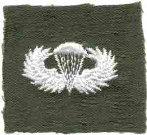 US Army Basic Parachutist Badge in Green OD cloth